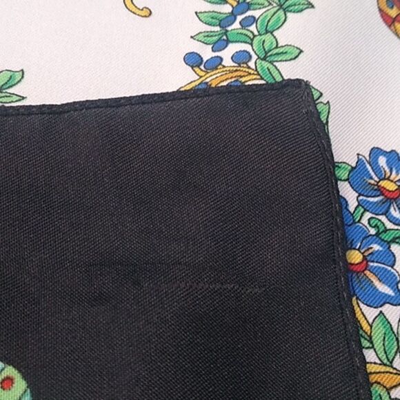 Vintage Art of the Scarf Polyester The Rack Italy Flowers & Tassels Black Border - Picture 6 of 9